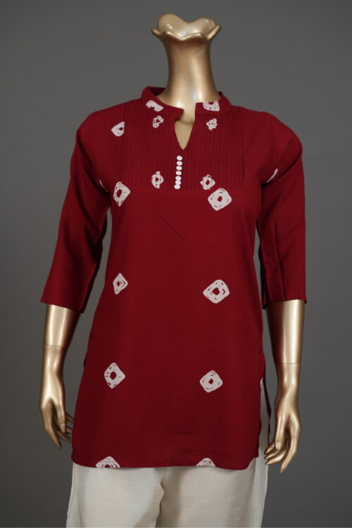 Red Rayon Bandhej Short Kurti – Traditional Printed Casual Top